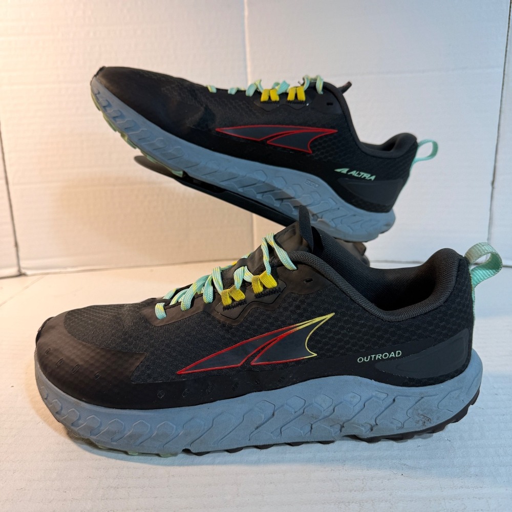 Altra Outroad Mens 11 Black Training Running Shoes AL0A7R6N241 walking cushioned